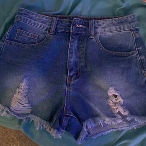 Shorts… never worn to big on me